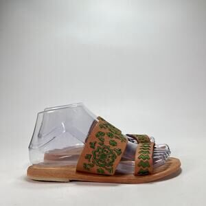 Agave Girl Leather Sandals Embroidered Green Floral Slides Women's Size 5